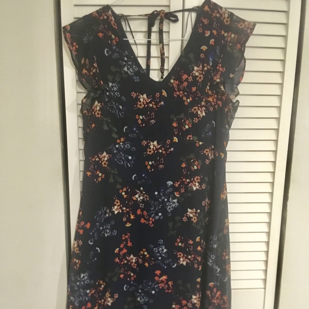 Flowy lined blue floral print dress